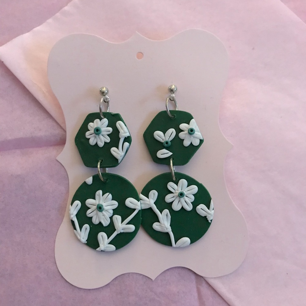 Earings